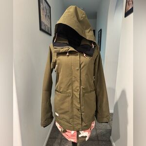 DC Shoes Women’s 10K Waterproof Hooded Snowboard Jacket Olive Green Size S